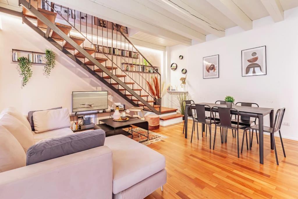 米兰Elegante Loft Su 2 Piani A 5 Minuti Da San Siro公寓 外观 照片