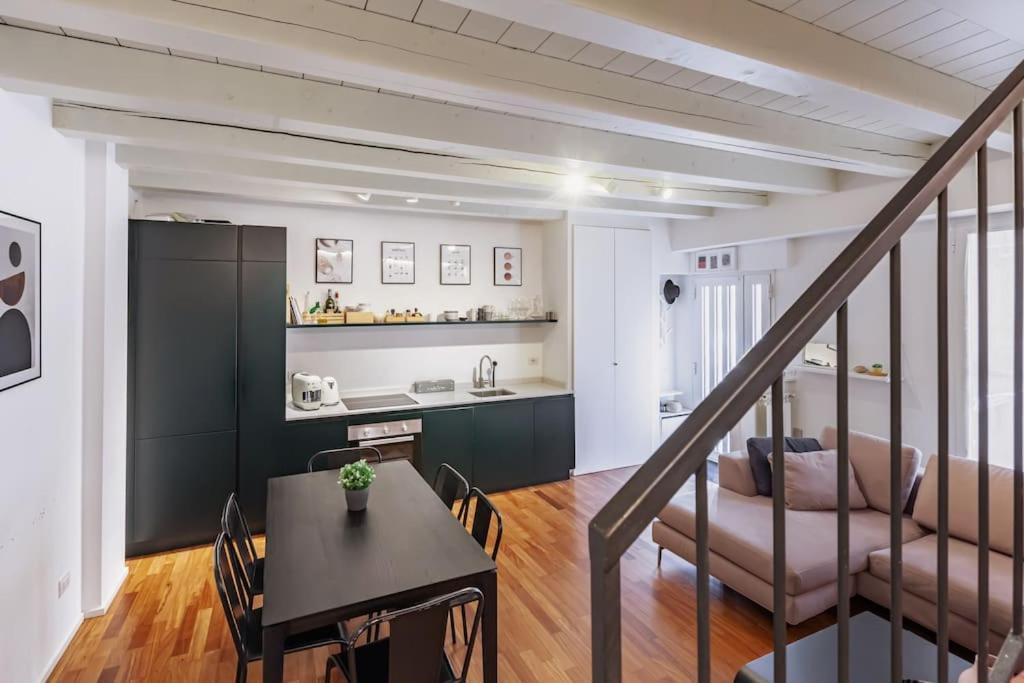 米兰Elegante Loft Su 2 Piani A 5 Minuti Da San Siro公寓 外观 照片